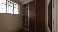 Spaces - 24 square meters of property in Towerby