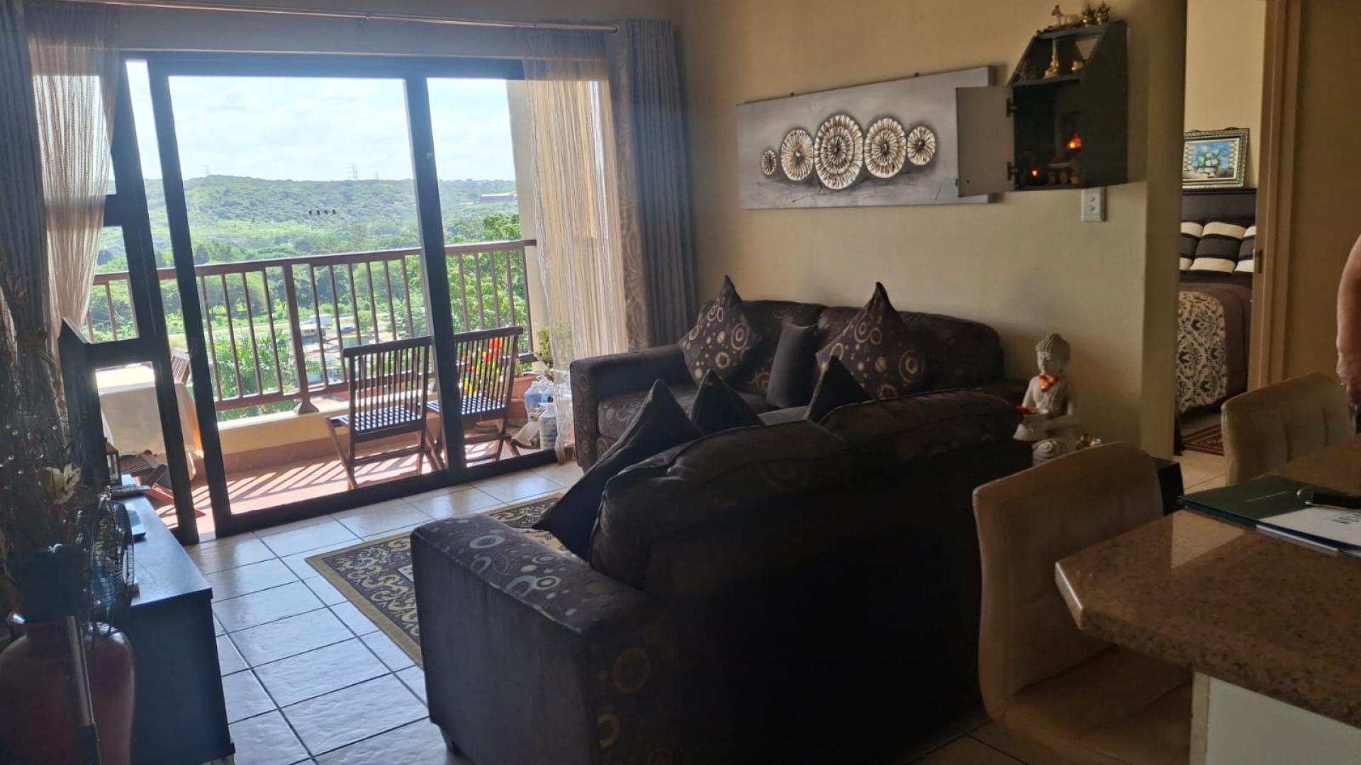 Lounges of property in Palmiet