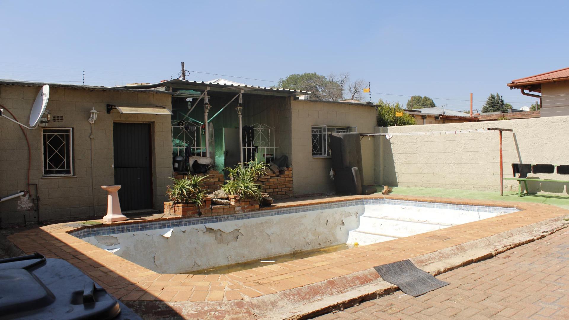 Backyard of property in Bezuidenhout Valley