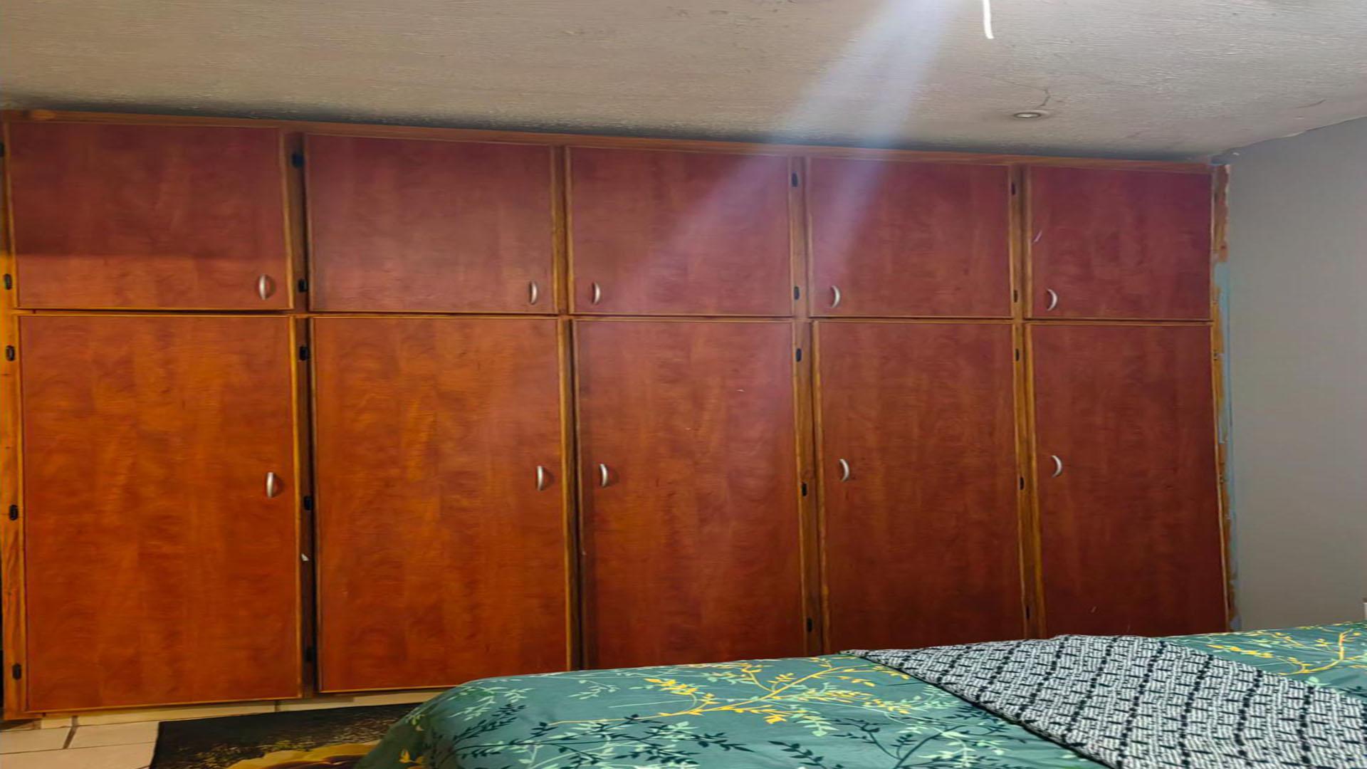 Main Bedroom of property in Makhado (Louis Trichard)