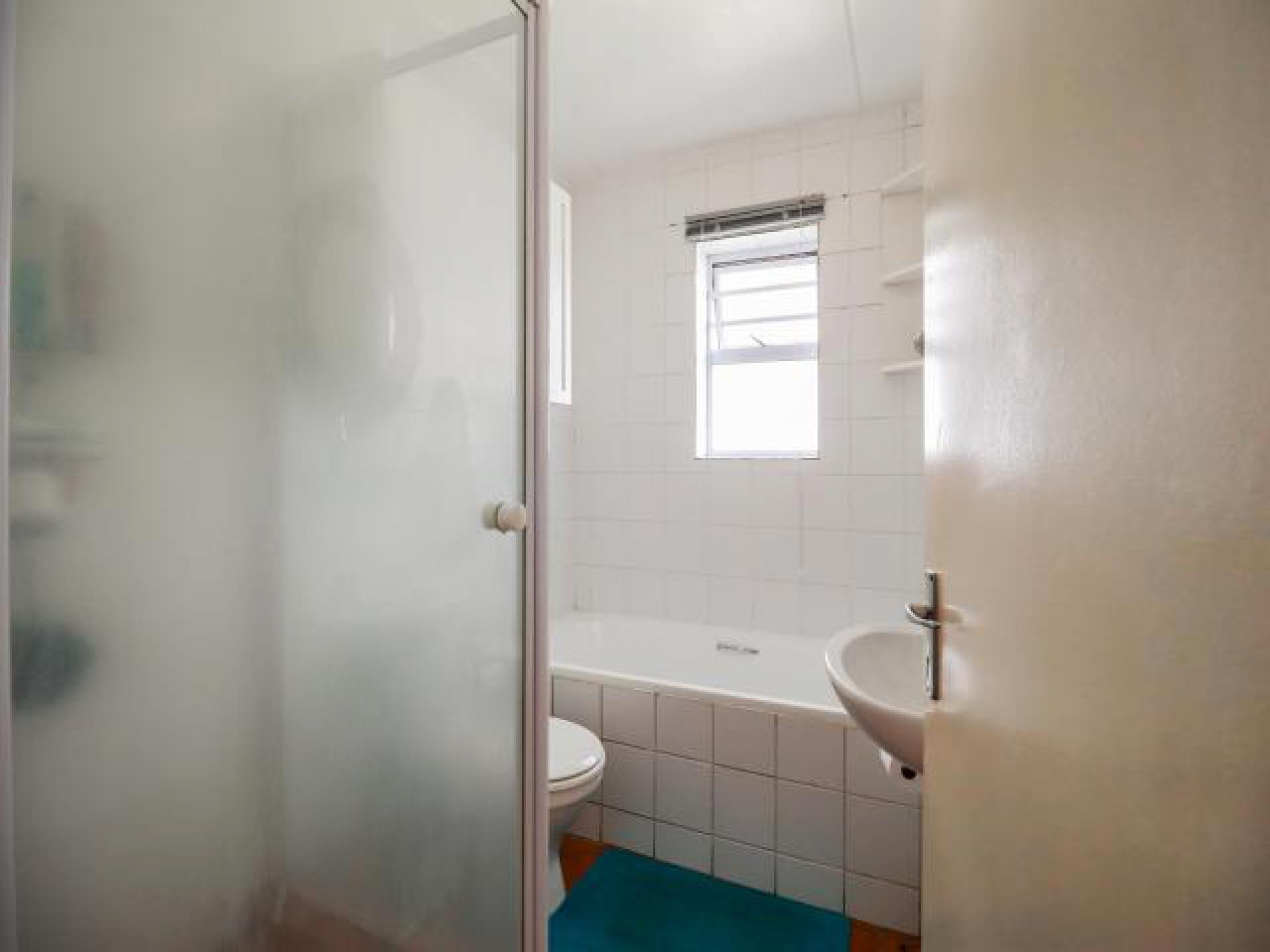 Bathroom 1 of property in Brackenfell