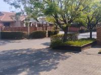 2 Bedroom 1 Bathroom Simplex for Sale for sale in Rooihuiskraal North
