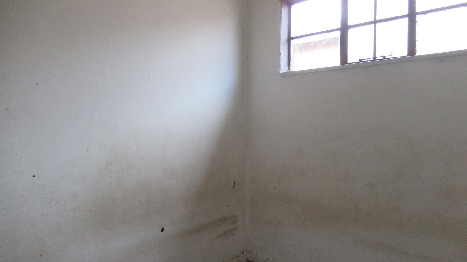 Staff Room - 8 square meters of property in Crosby