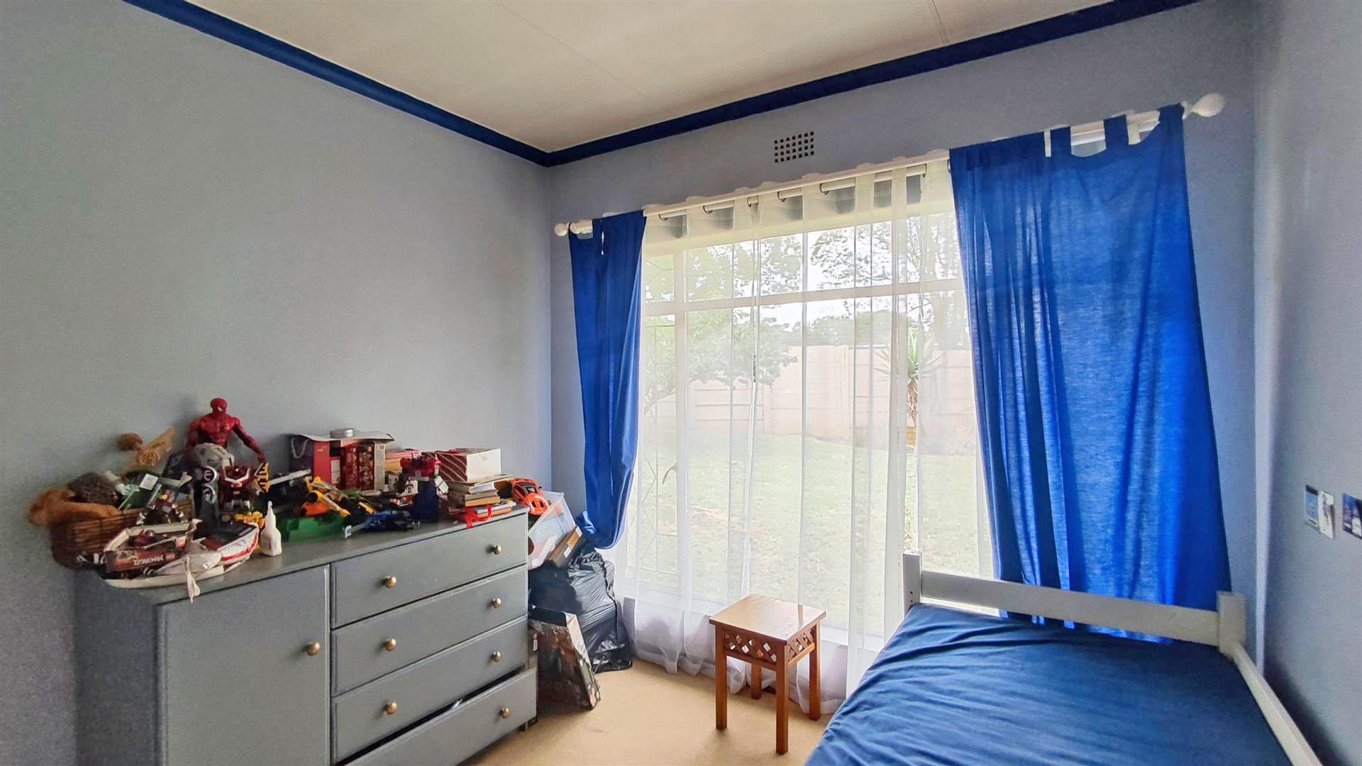 Bed Room 2 - 11 square meters of property in Randhart