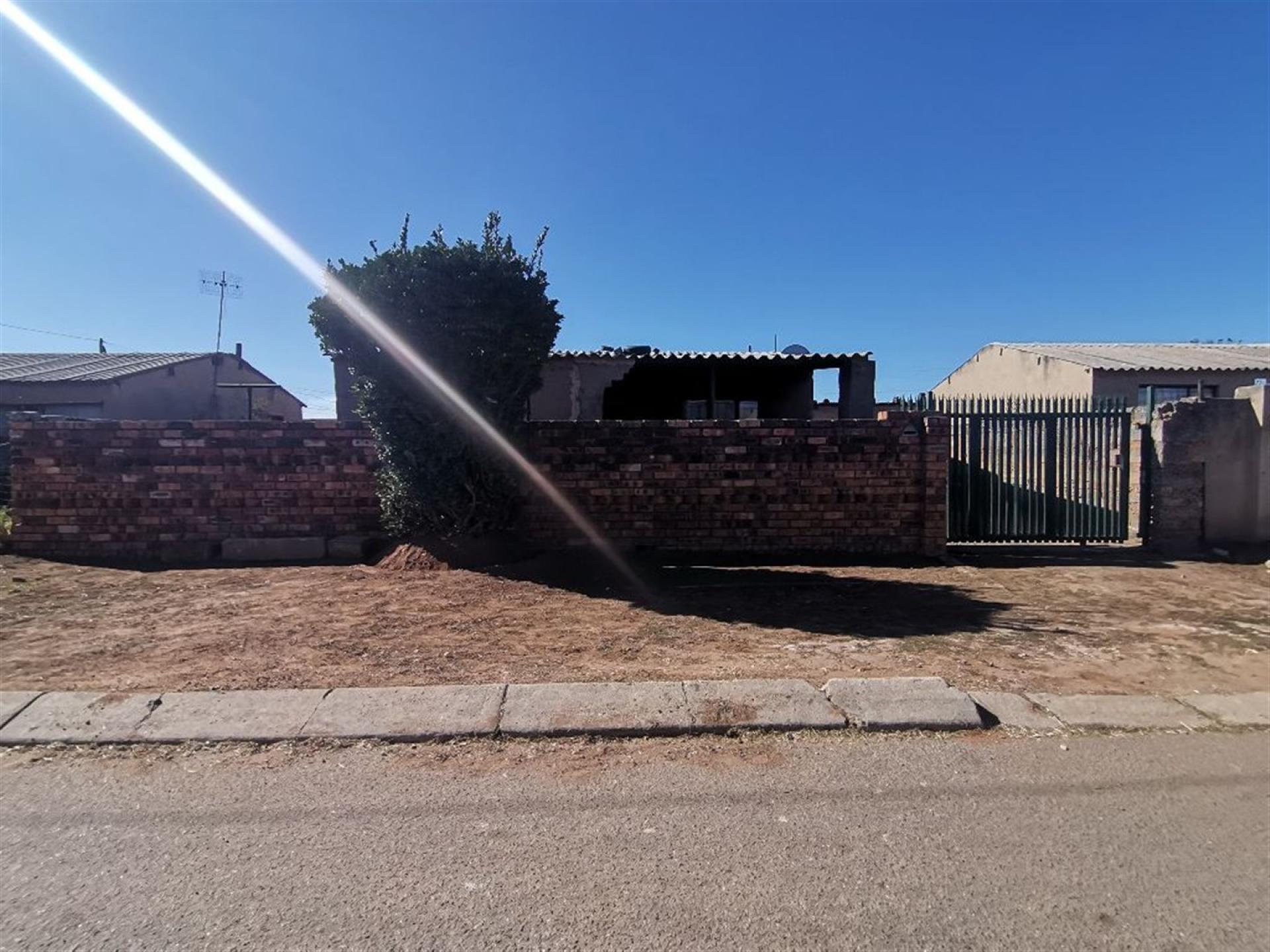 Front View of property in Ratanda-JHB