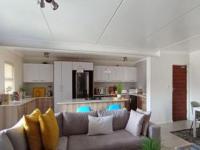 Lounges - 23 square meters of property in Longlake 