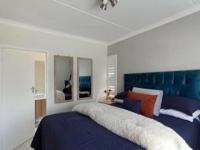 Main Bedroom - 13 square meters of property in Longlake 