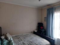 Bed Room 1 of property in Olievenhoutbos