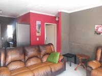 Lounges of property in Olievenhoutbos