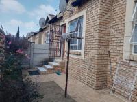 Backyard of property in Olievenhoutbos