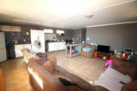 Lounges of property in Golf Park