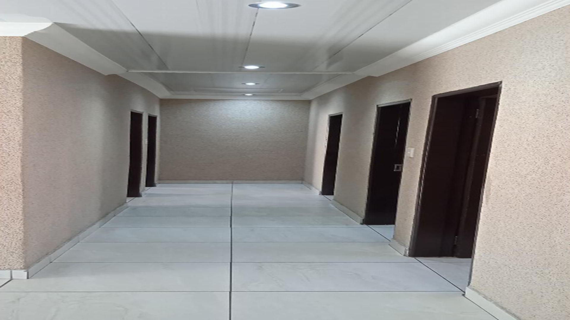 Spaces of property in Aerorand