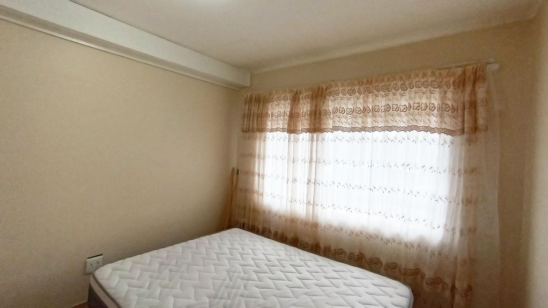Bed Room 1 - 11 square meters of property in Pelham