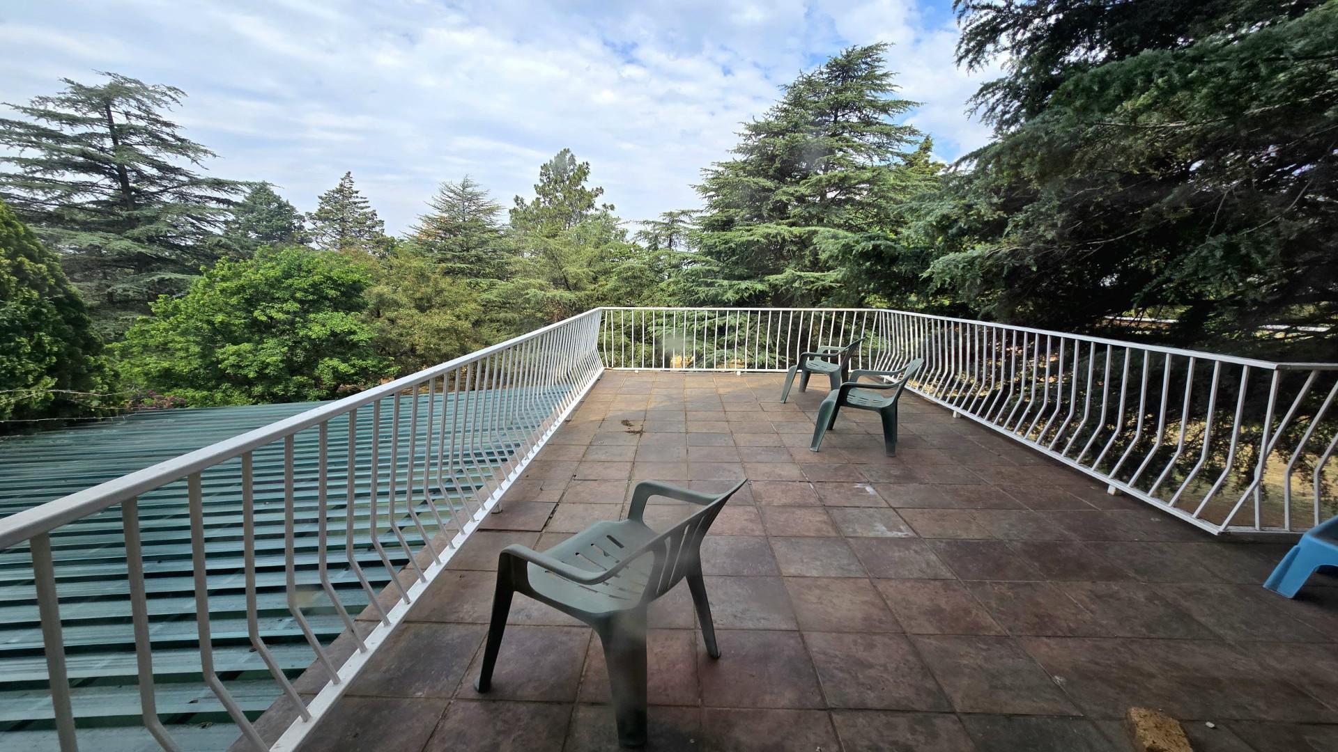 Balcony of property in Golf View 