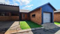 3 Bedroom 2 Bathroom Sec Title for Sale for sale in Comet