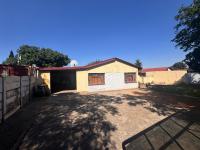 Front View of property in Kempton Park