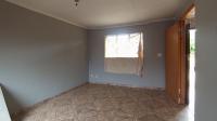 Lounges - 16 square meters of property in Soshanguve