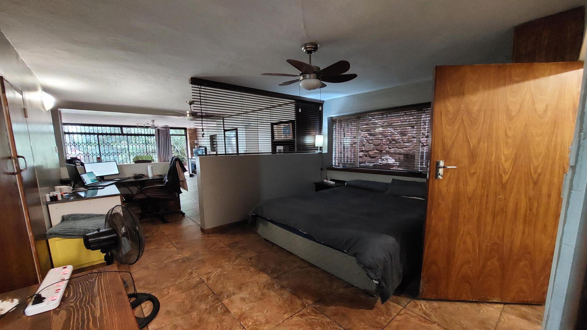 Bed Room 1 of property in Lukasrand