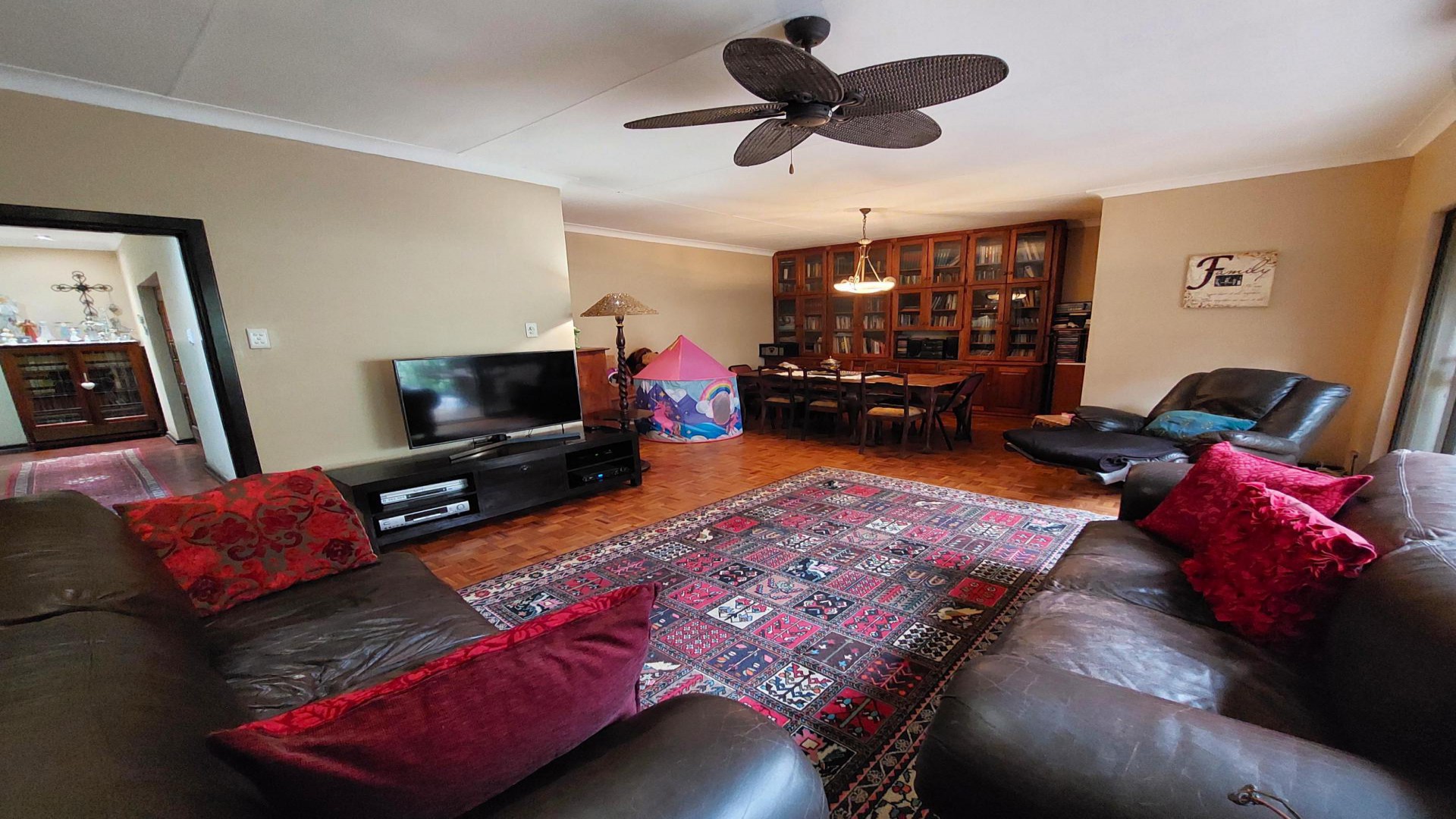 Lounges of property in Lukasrand