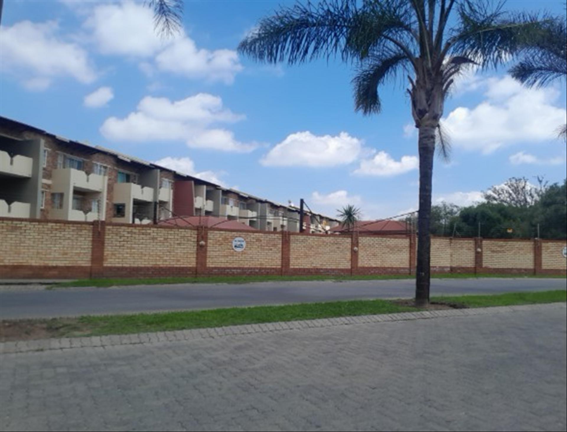Front View of property in Boksburg