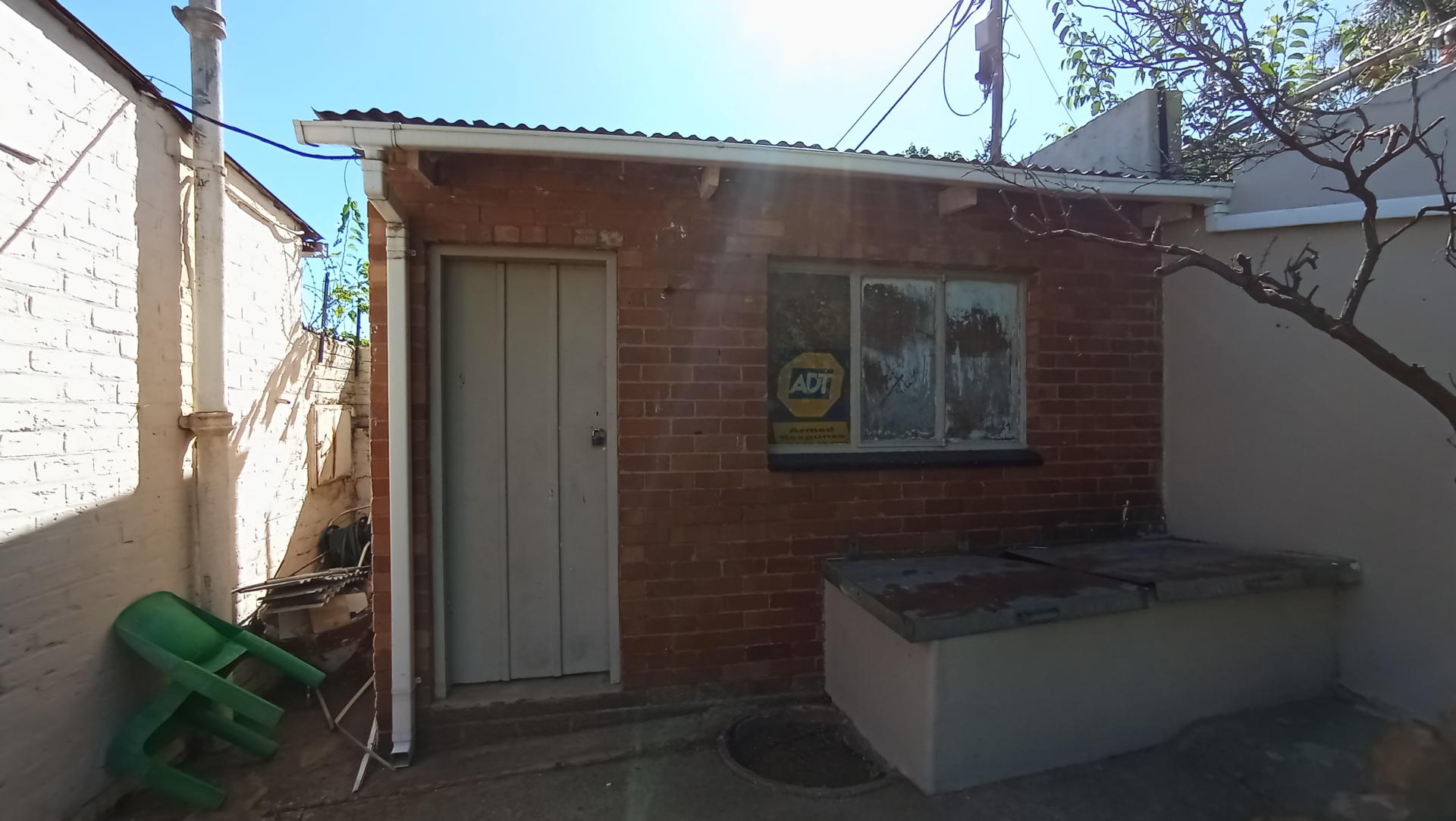 Store Room - 10 square meters of property in Discovery