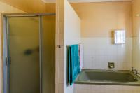 Bathroom 1 of property in Mooinooi