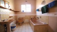 Bathroom 1 of property in Virginia - Free State