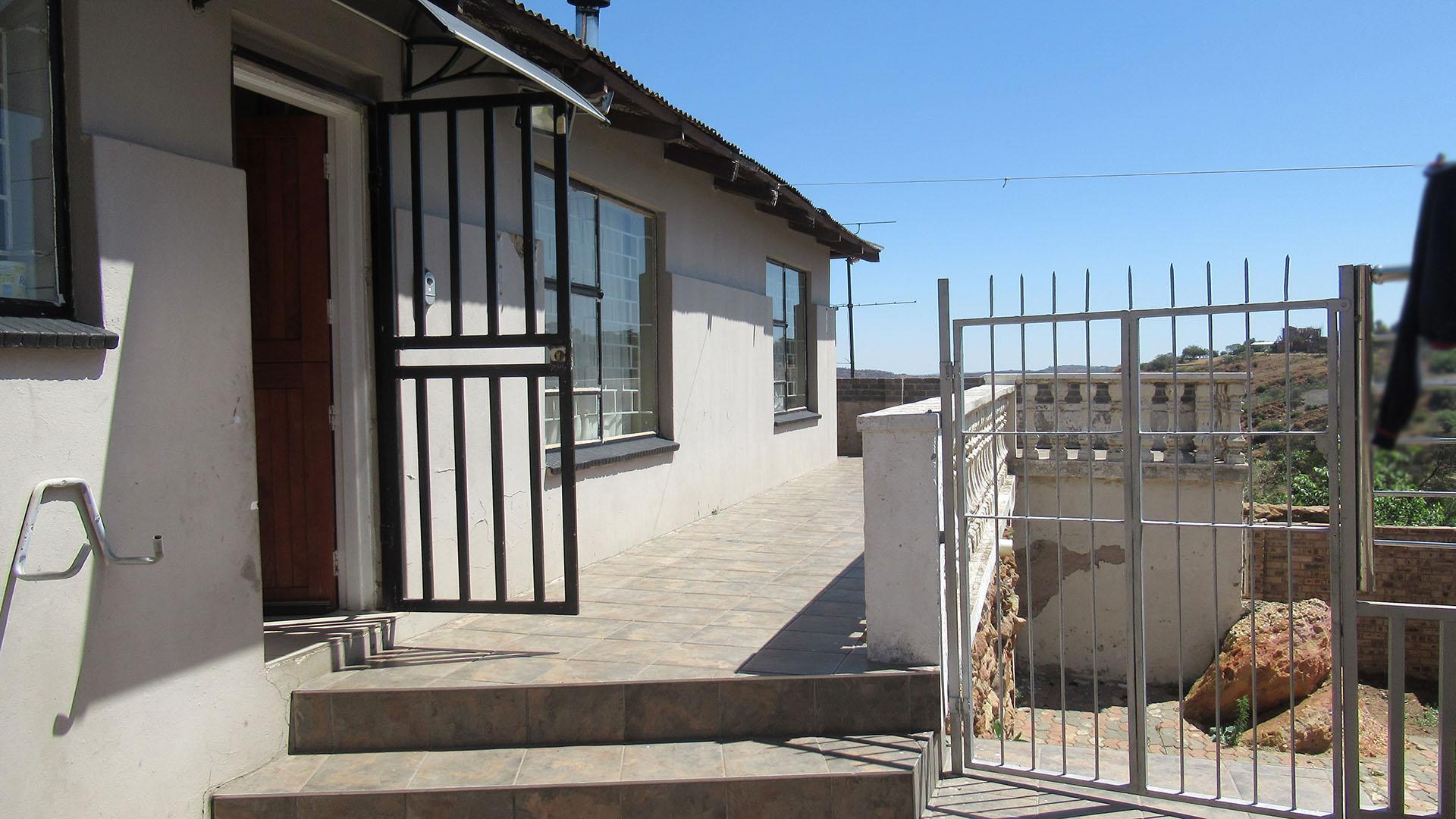 Backyard of property in Townsview