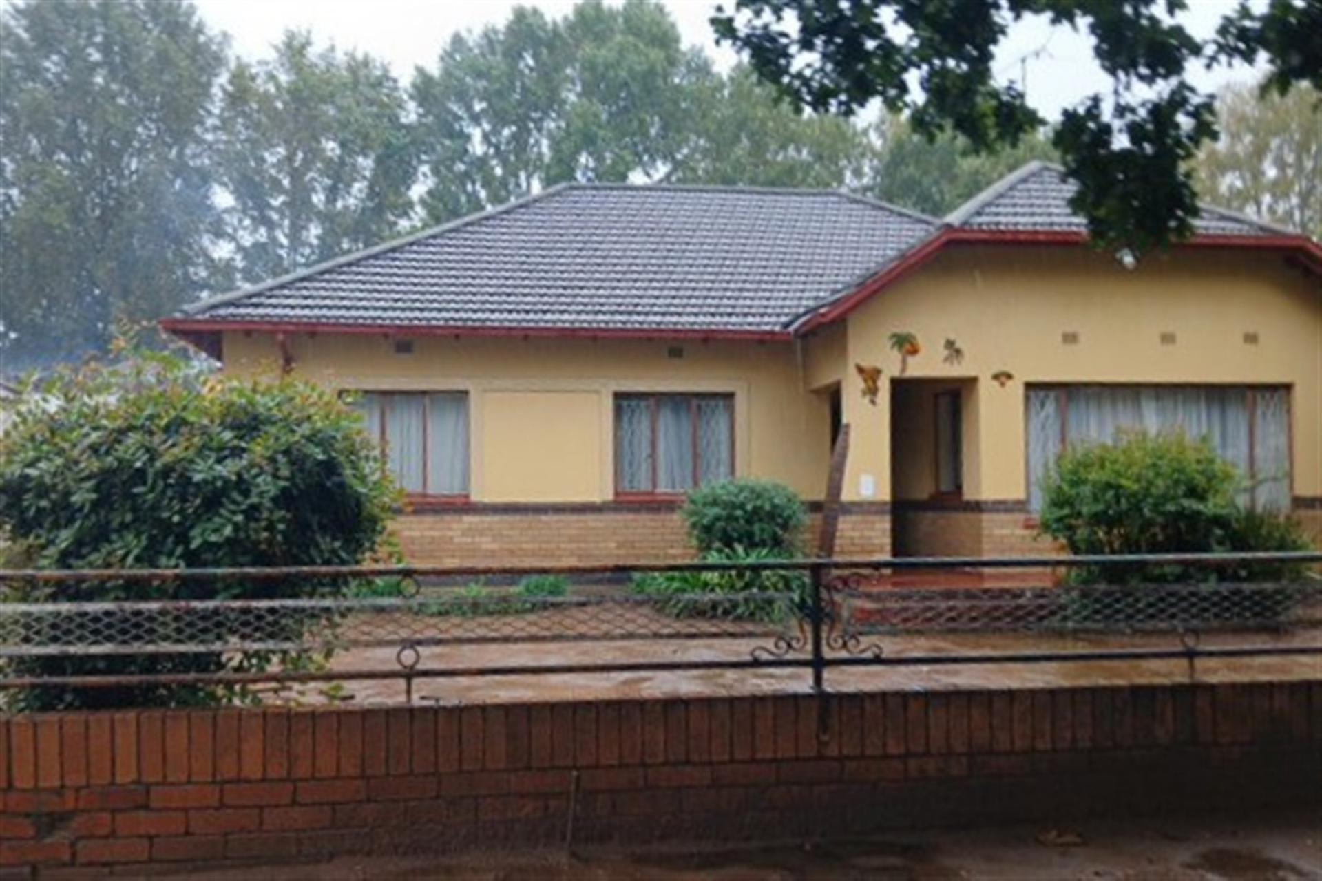Front View of property in Vanderbijlpark