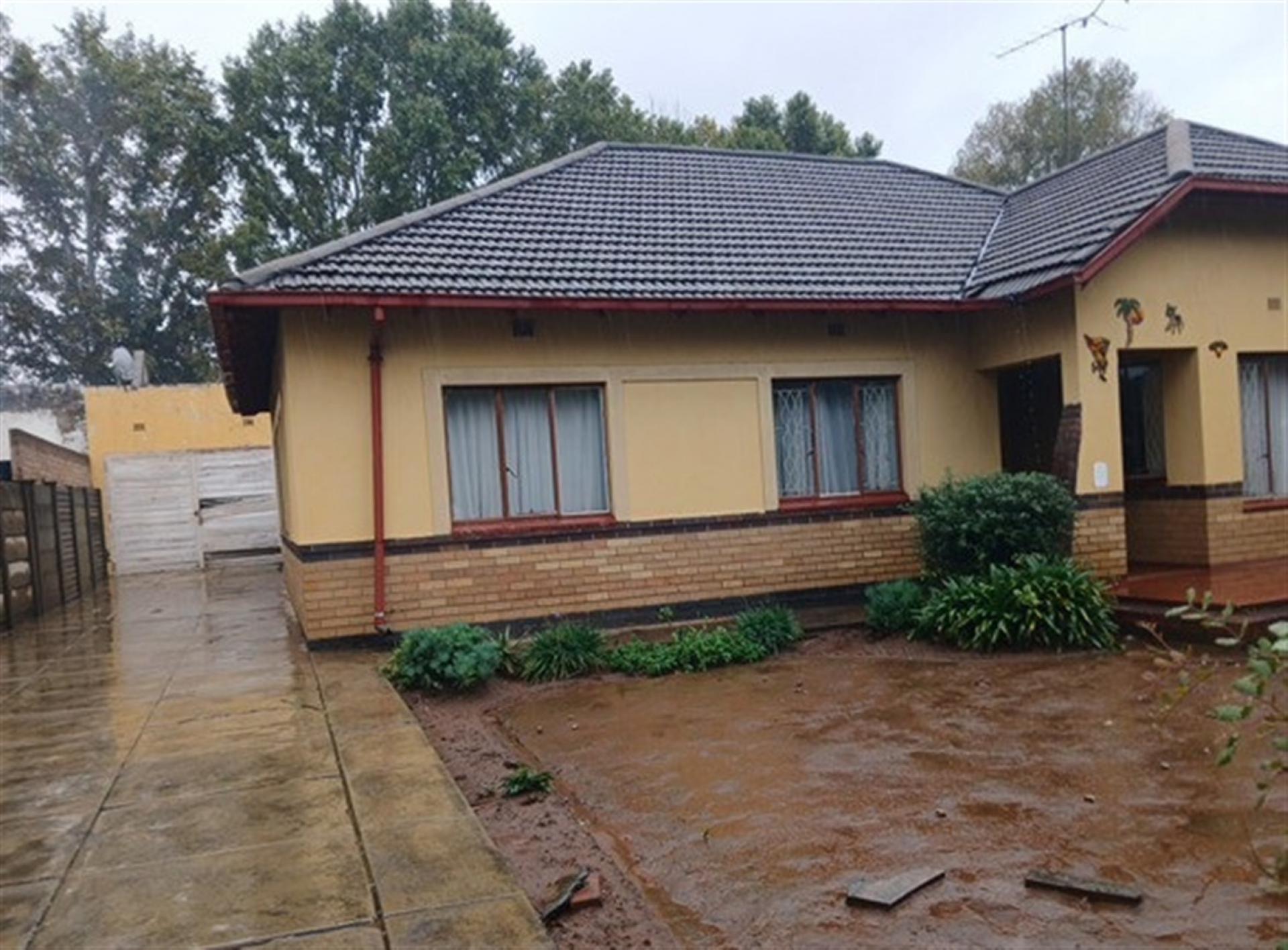 Front View of property in Vanderbijlpark