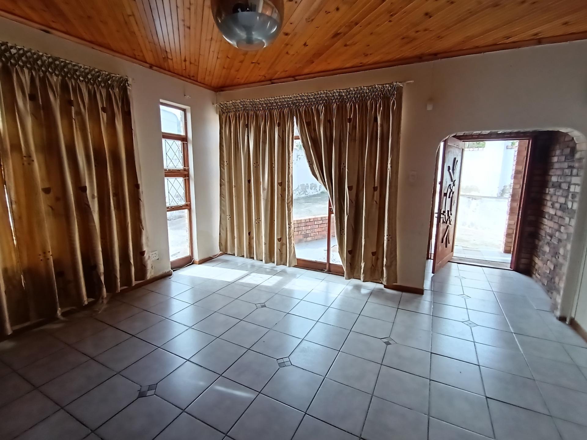 Lounges of property in Breidbach