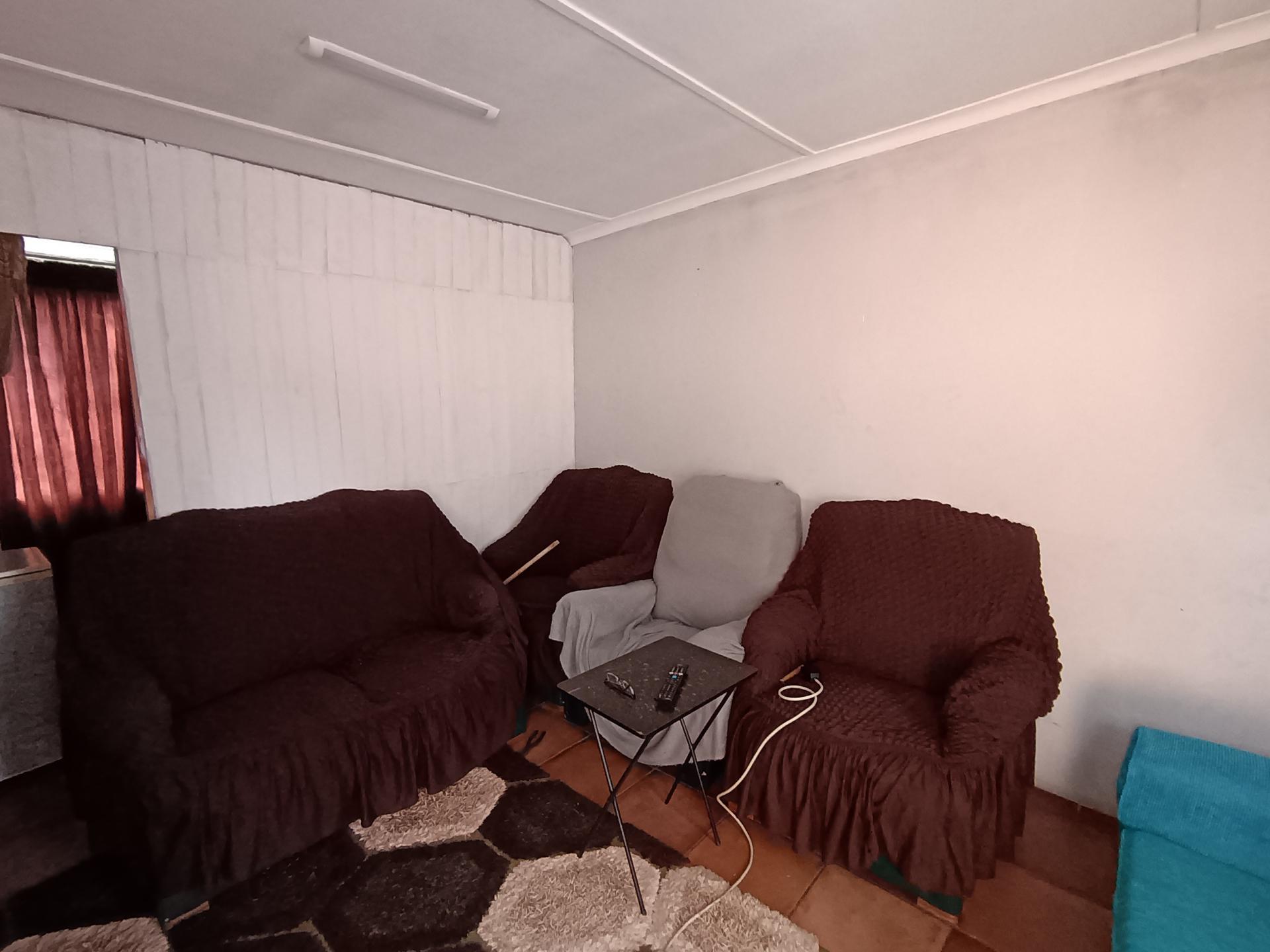 Lounges of property in Breidbach