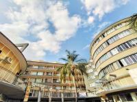 2 Bedroom 2 Bathroom Flat/Apartment for Sale for sale in Sunnyside