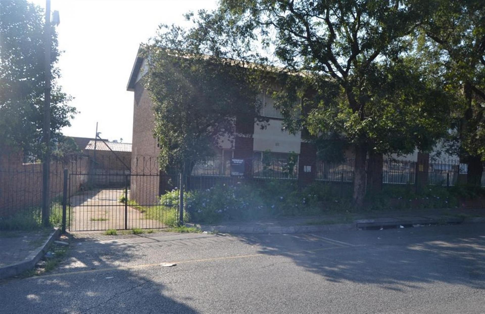 Front View of property in Rosettenville