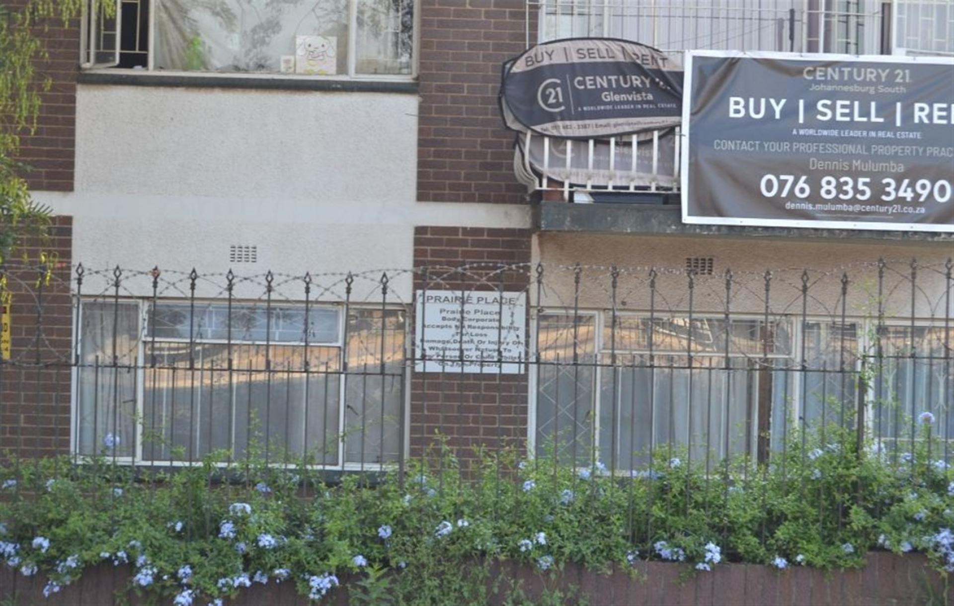Front View of property in Rosettenville