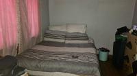 Bed Room 1 of property in Pioneer Park