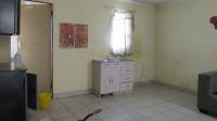 Bed Room 5+ - 19 square meters of property in Pioneer Park