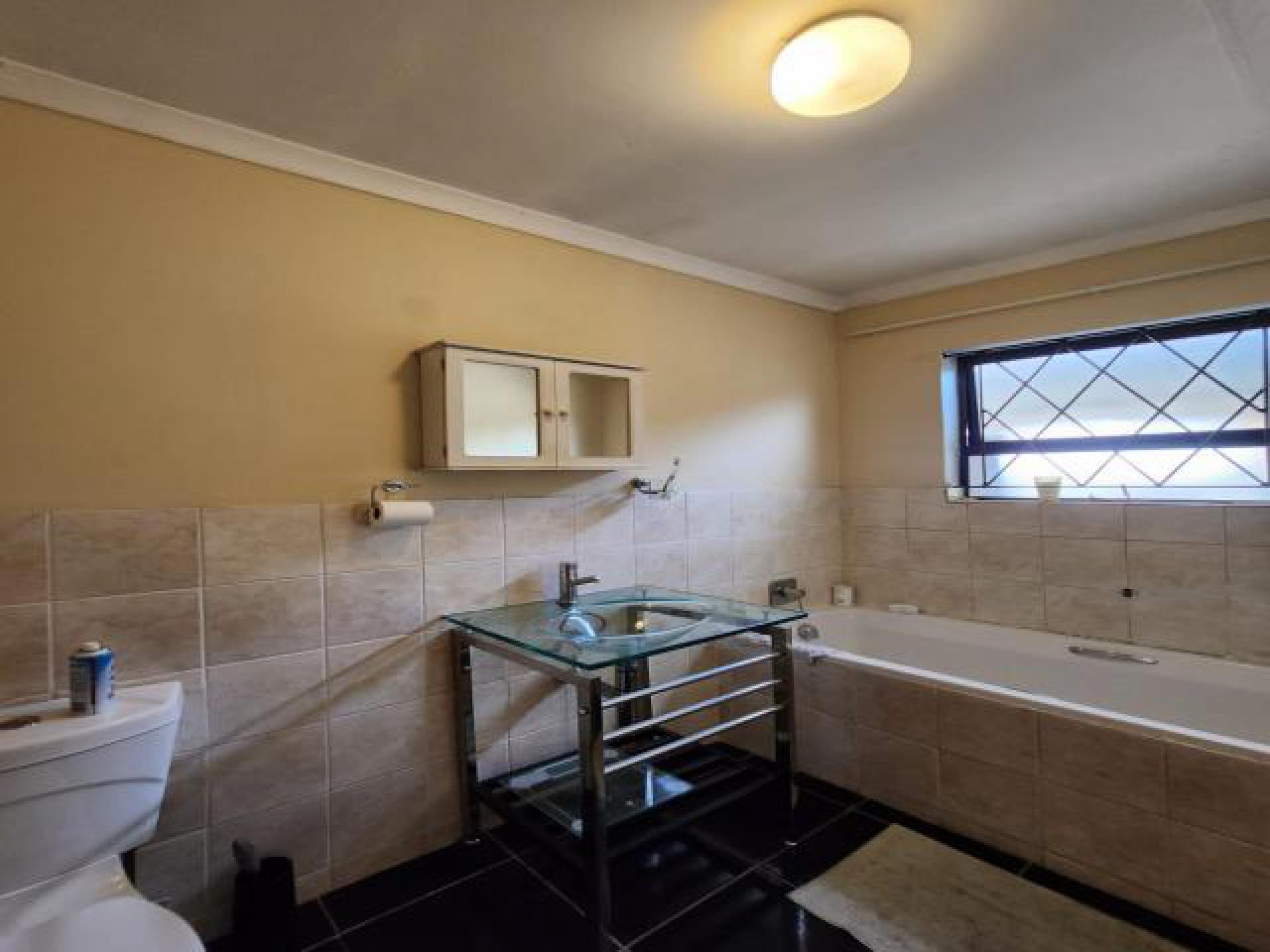 Bathroom 1 of property in Grasslands