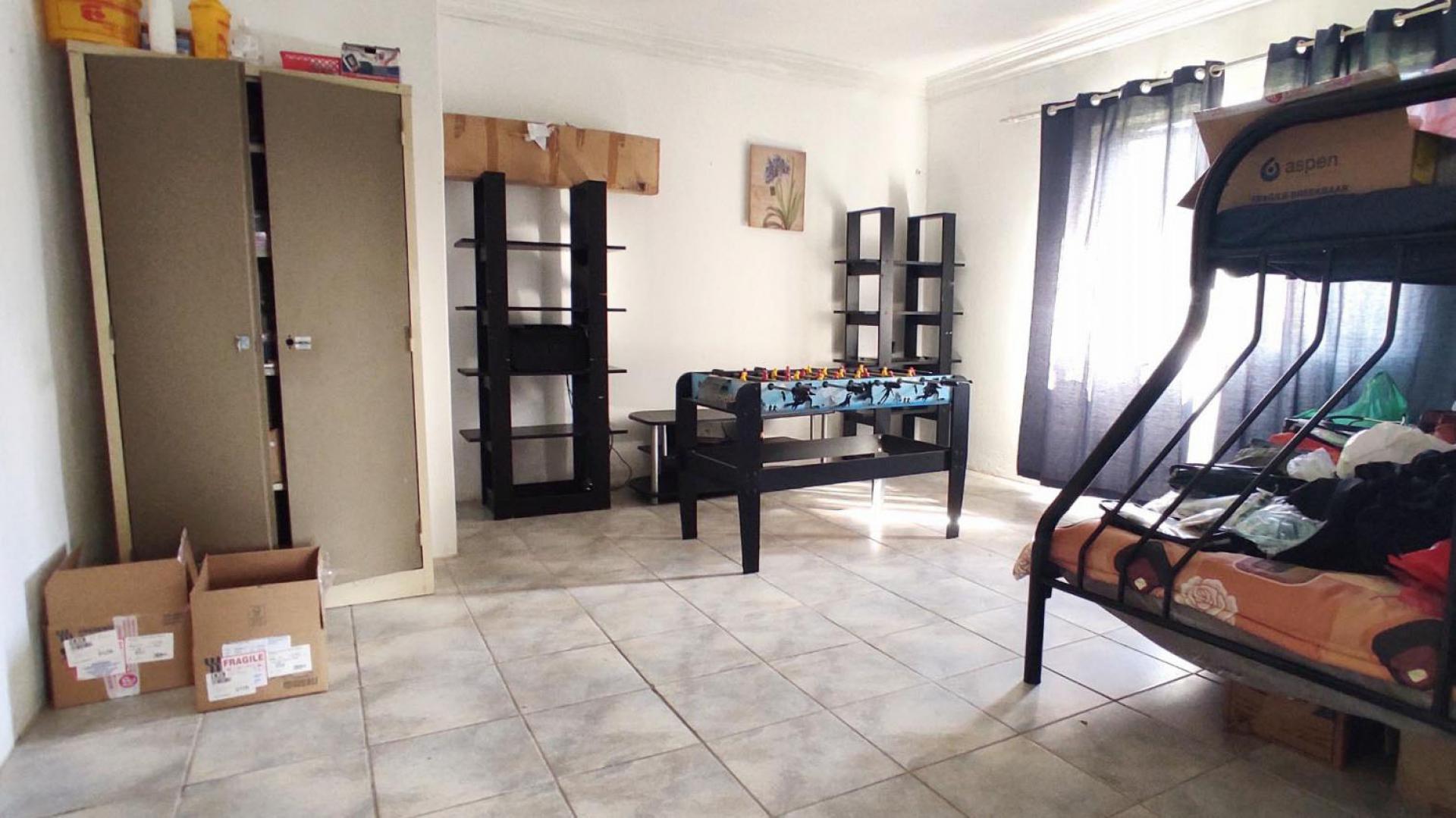 Bed Room 1 of property in Port Edward