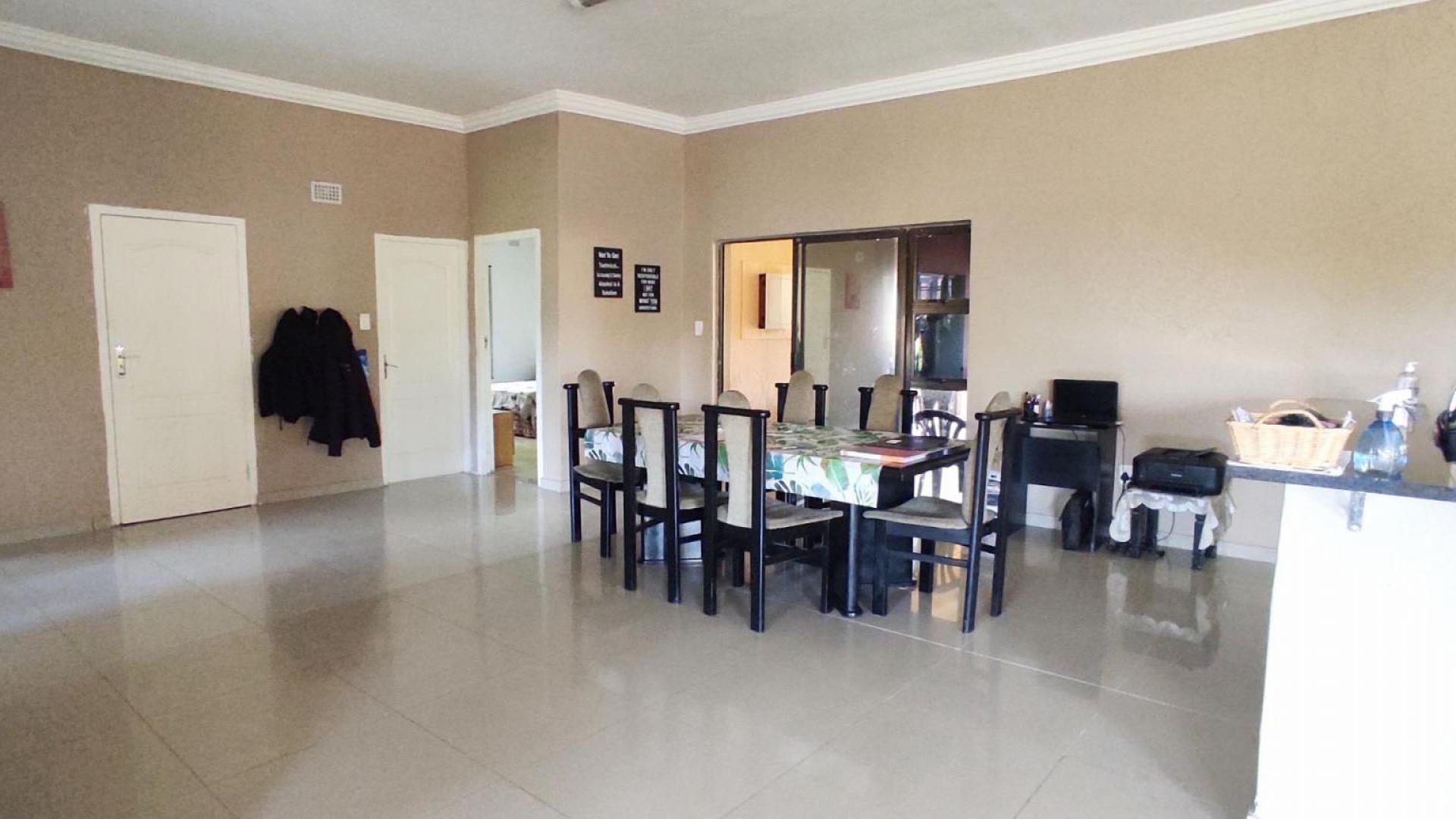 Dining Room of property in Port Edward