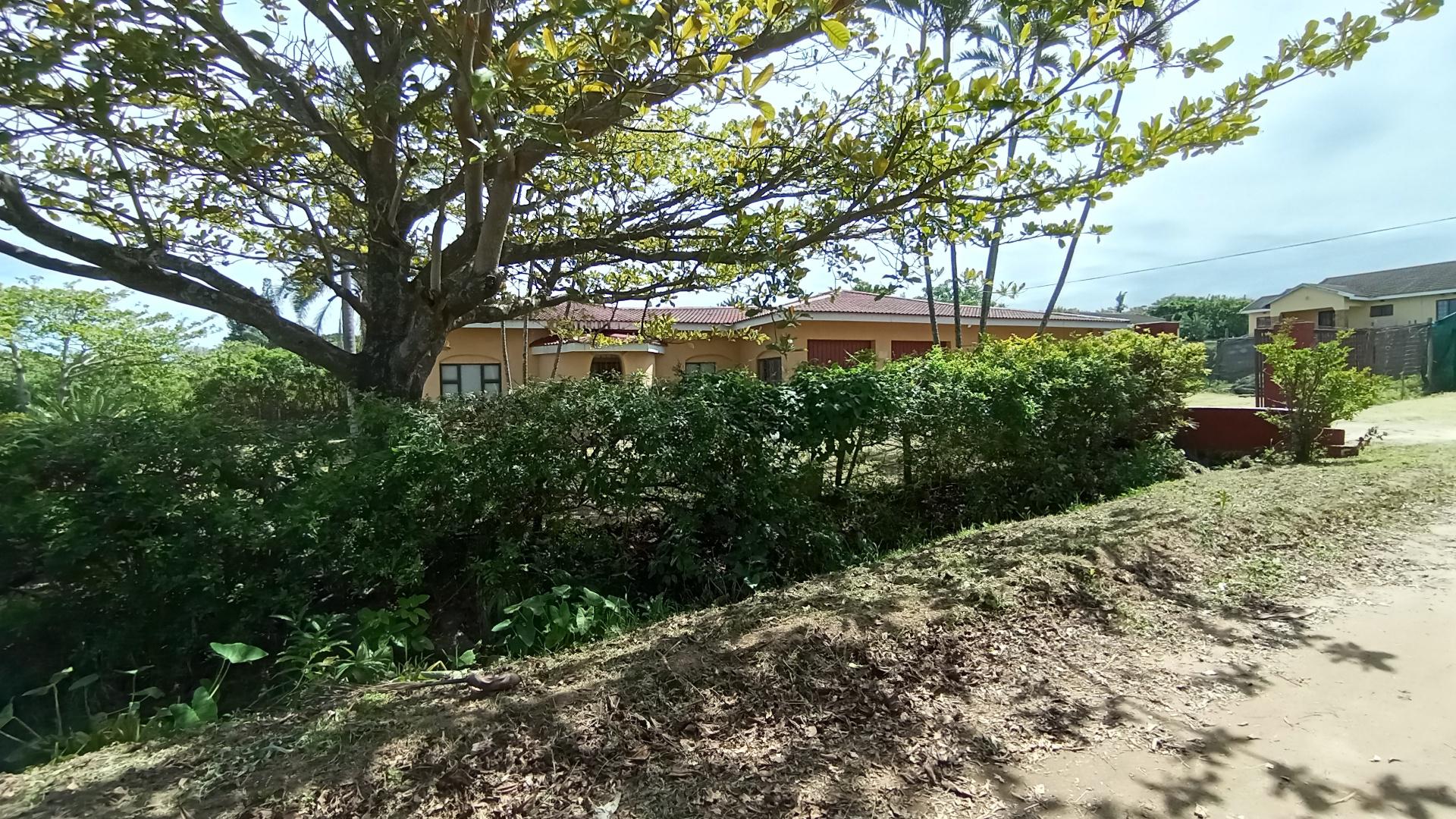 Front View of property in Port Edward