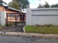 Front View of property in Fontainebleau