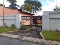 Front View of property in Fontainebleau
