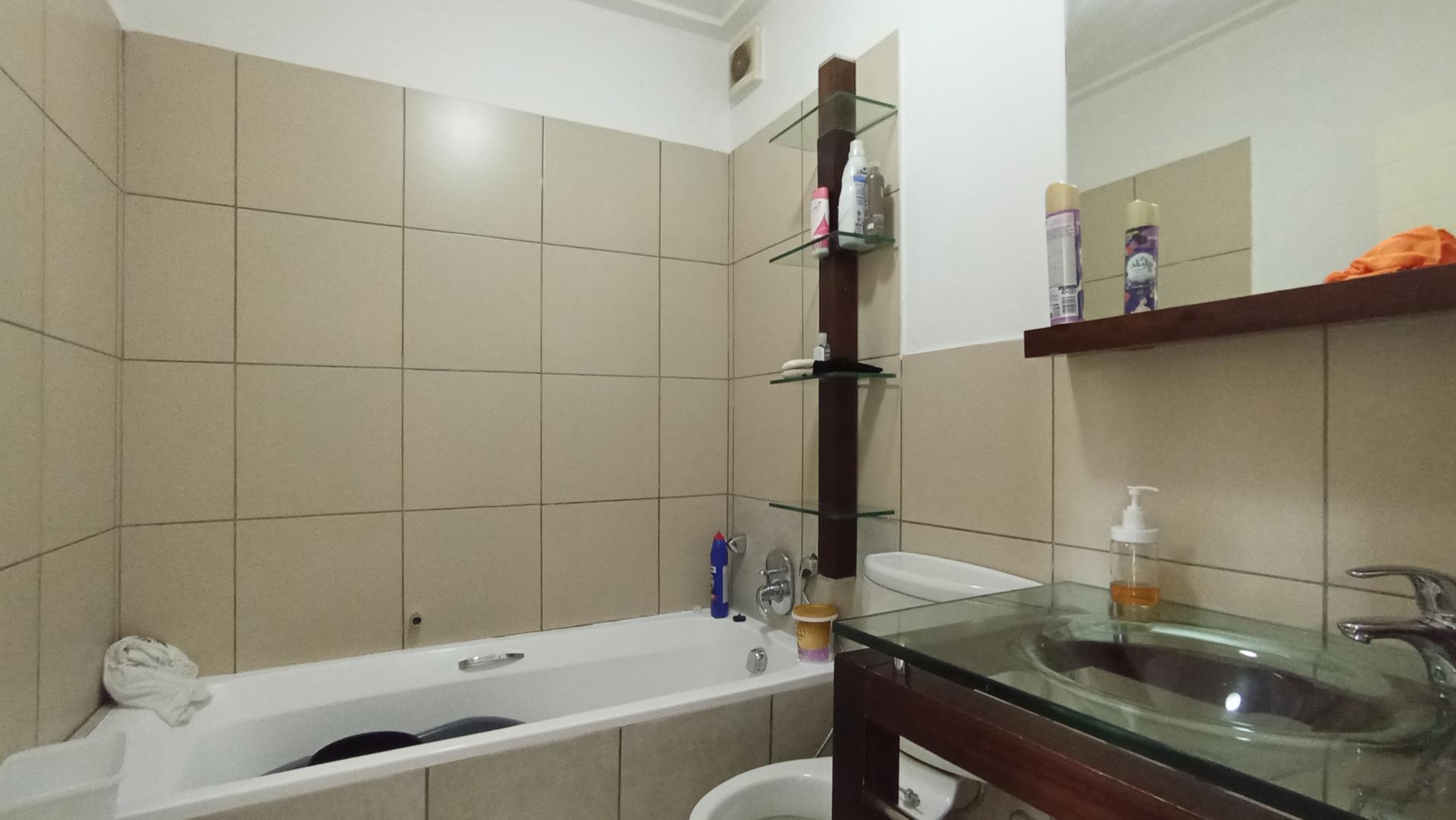 Main Bathroom - 6 square meters of property in Zandspruit