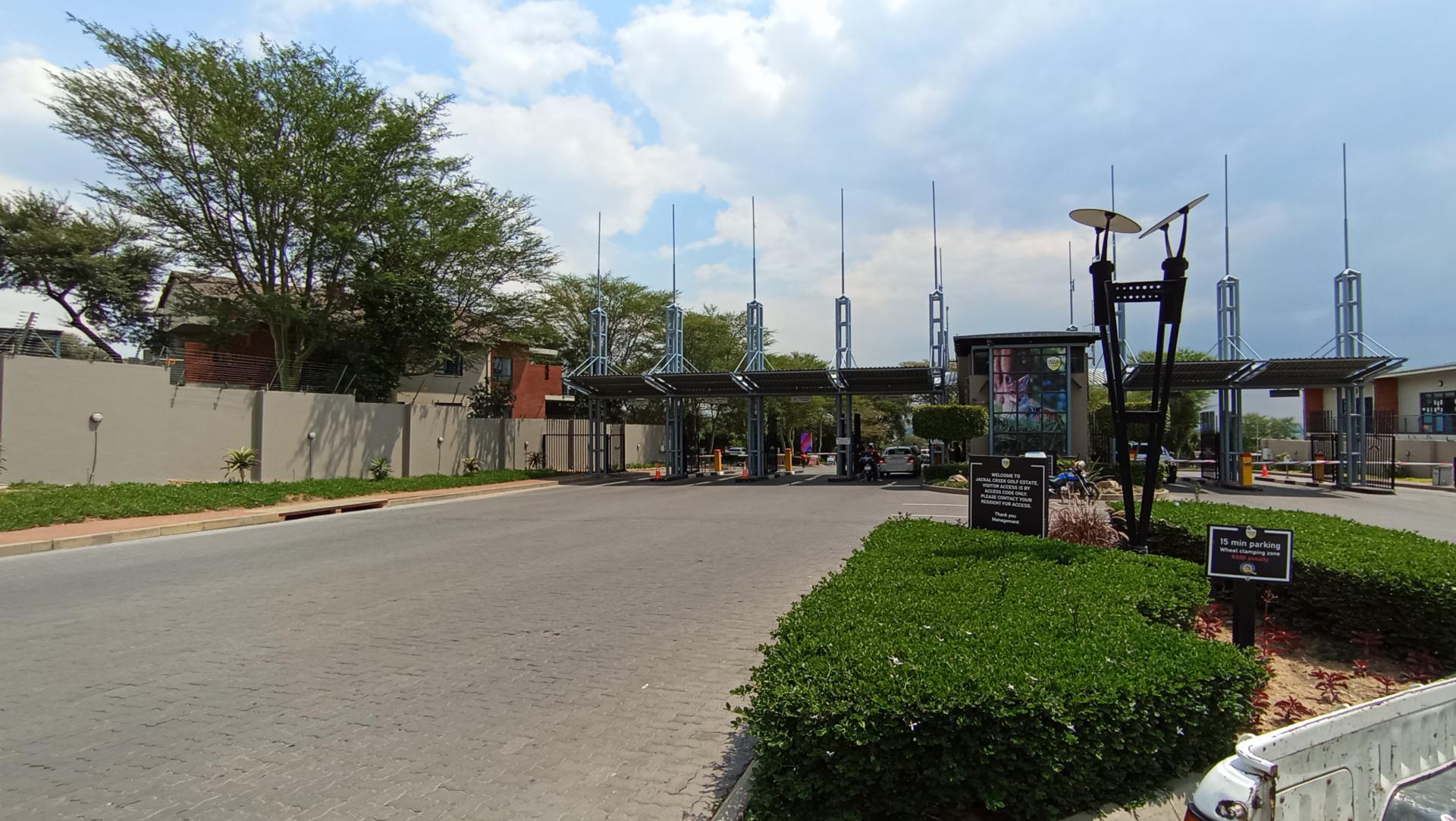 Front View of property in Zandspruit