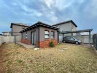 3 Bedroom 2 Bathroom House for Sale for sale in Andeon