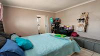 Bed Room 2 of property in Heidedal
