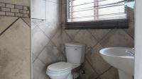 Main Bathroom - 5 square meters of property in Greenhills
