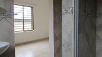 Main Bathroom - 5 square meters of property in Greenhills