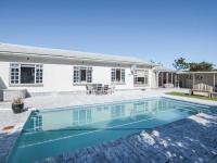  of property in Bloubergrant